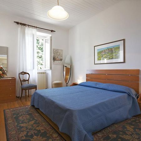 Ferienwohnung Piazzale Italia Oggebio Exterior foto